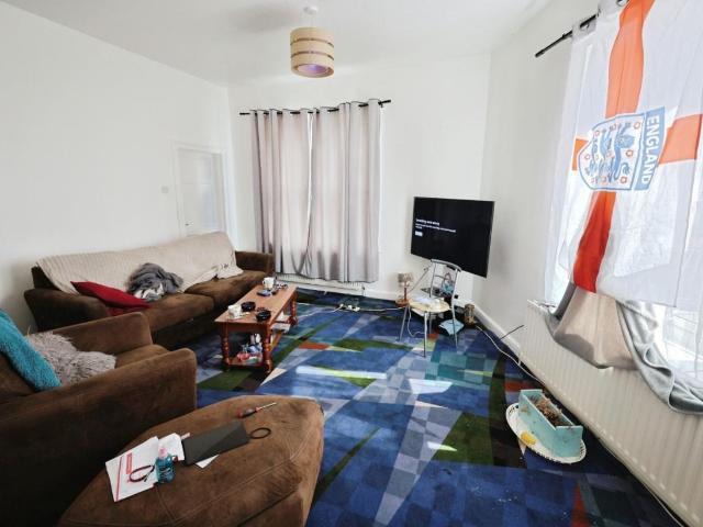 Flat for sale in Grange Hill, Coundon