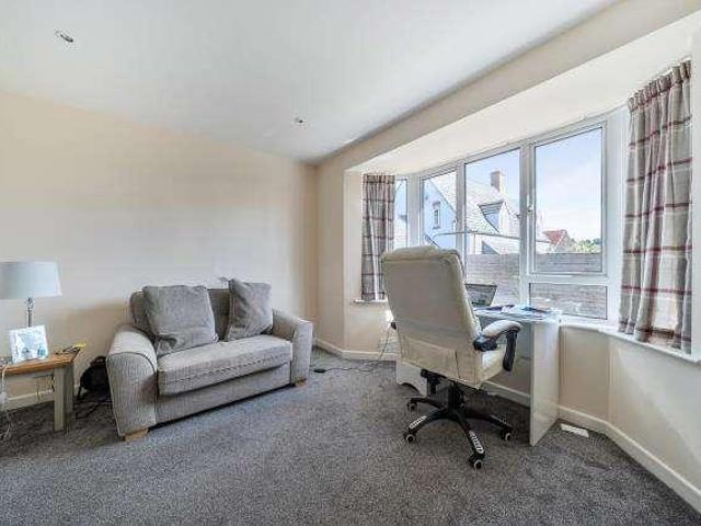 Flat for sale in Dromore, Oxfordshire