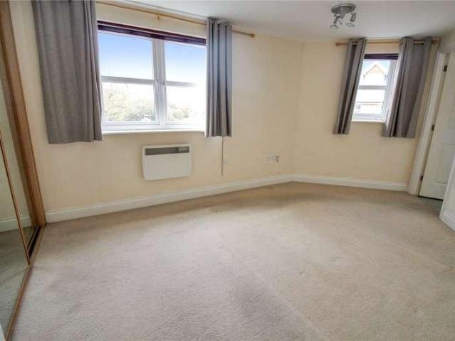 Flat for sale in Haydon End, Abbey Mead
