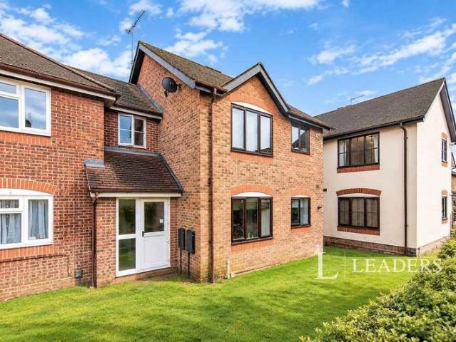 Flat for sale in Fordham Heath, Essex