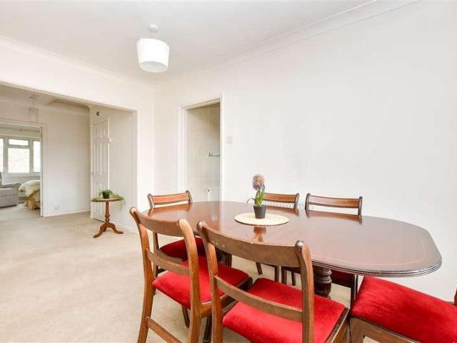 Flat for sale in Nork, Red Hill