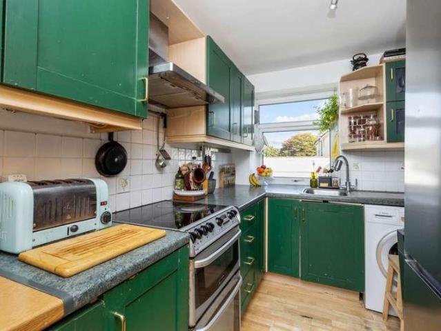 Flat for sale in West Worthing, Worthing