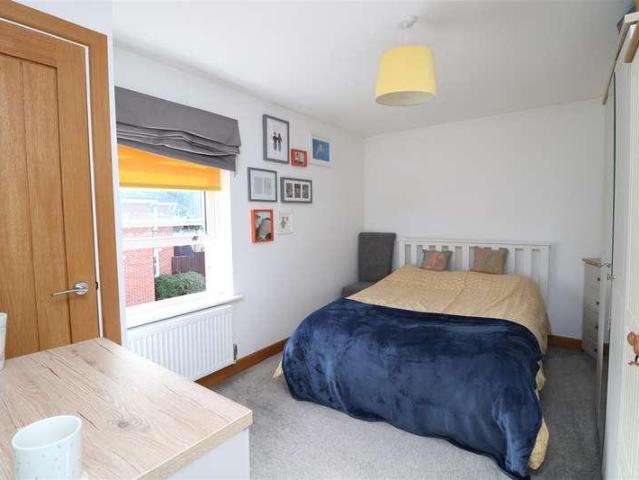 Flat for sale in Trowbridge
