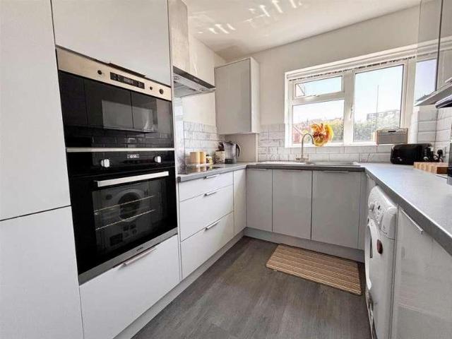 Flat for sale in Swanage, East Dorset
