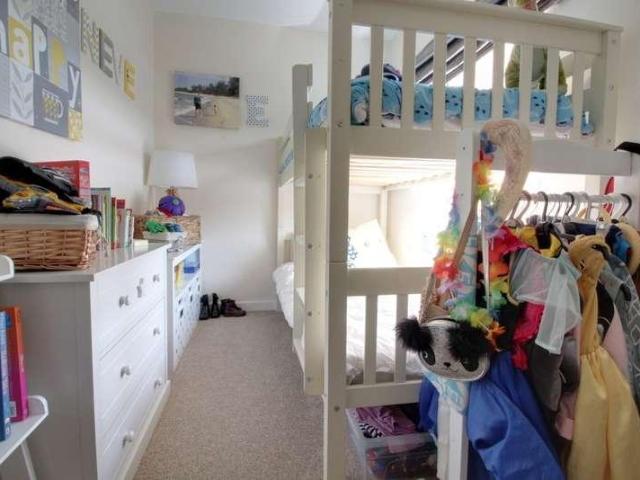 Flat for sale in Blossomfield, West Midlands