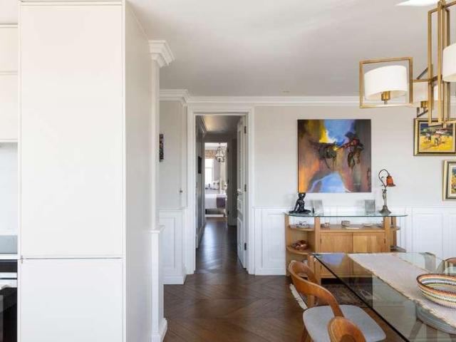 Flat for sale in Marylebone, Greater London