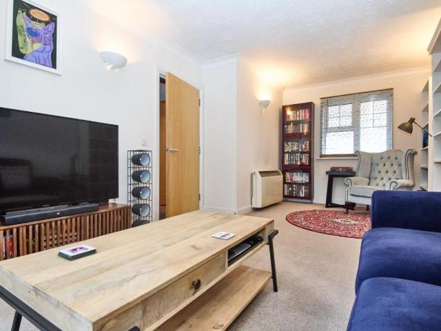 Flat for sale in Emersons Green, Kingswood