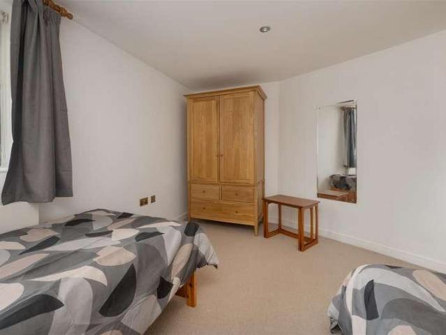 Flat for sale in South Tankerton, The Bridge