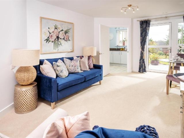 Flat for sale in Strode, Devon