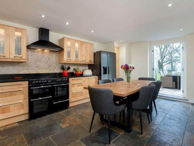 Flat for sale in Chadwick End, West Midlands
