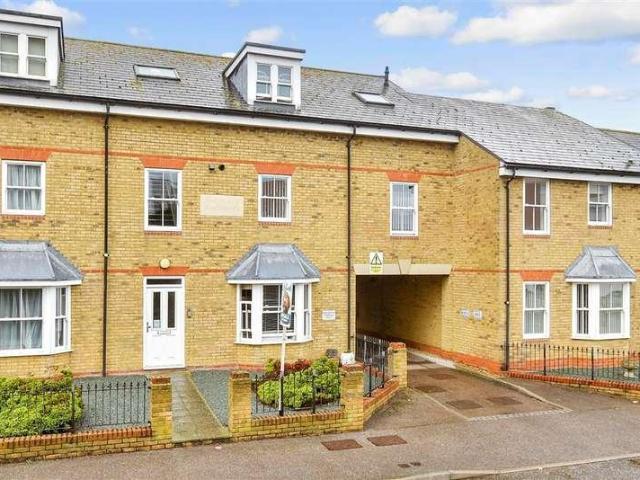 Flat for sale in Eddington, The Bridge