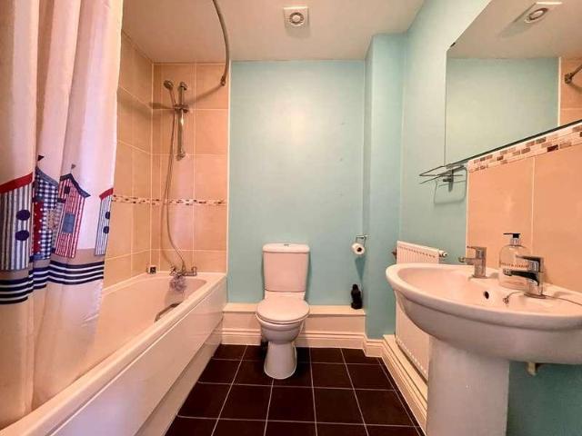 Flat for sale in Great Linford, Milton Keynes