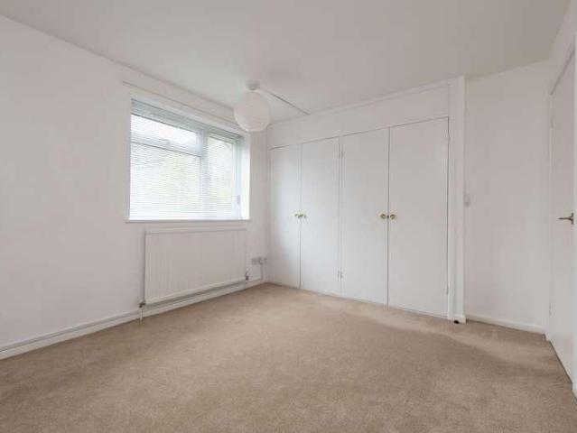 Flat for sale in The Slade, Oxfordshire