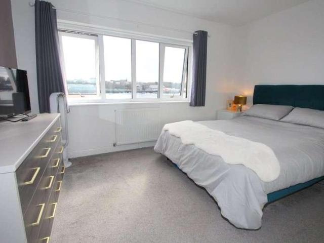 Flat for sale in North Shields, North Tyneside