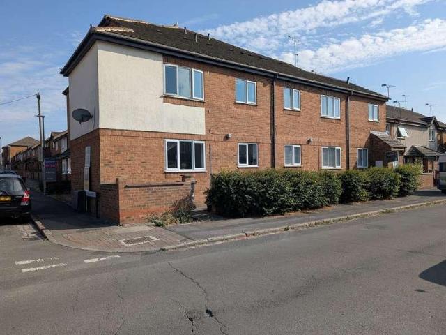Flat for sale in Rodbourne, Swindon