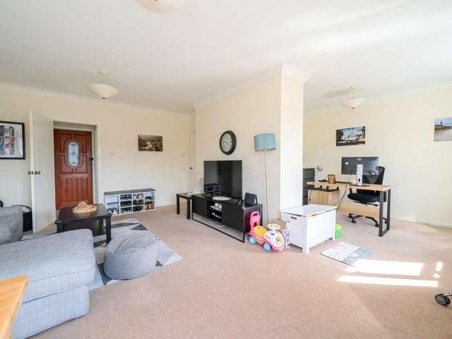 Flat for sale in Warden Hill, Cheltenham