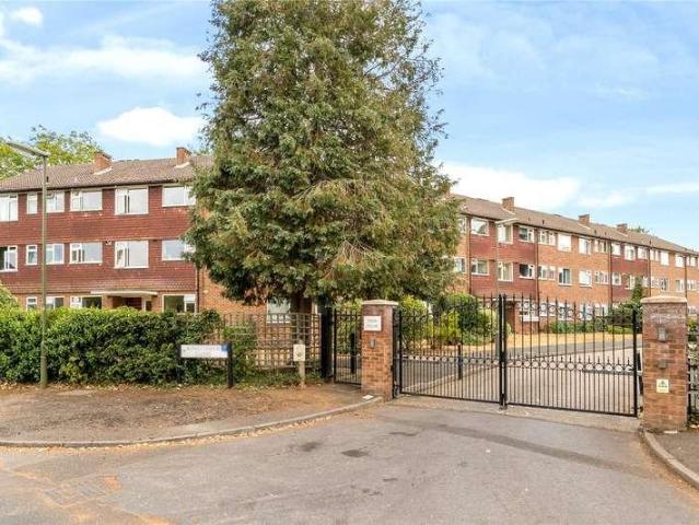 Flat for sale in West End, Elmbridge