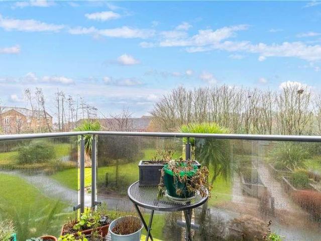 Flat for sale in Moortown, West Yorkshire
