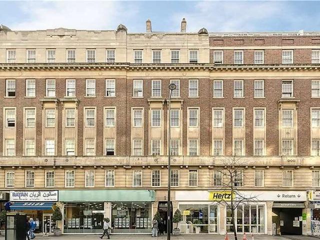 Flat for sale in Marylebone, Greater London