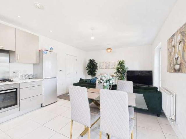 Flat for sale in Newell Green