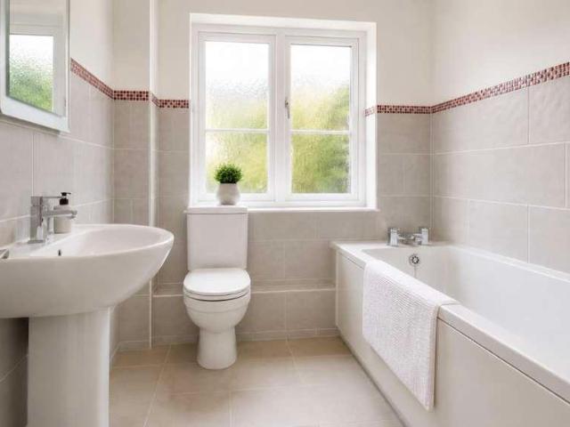 Flat for sale in Acol, Kent
