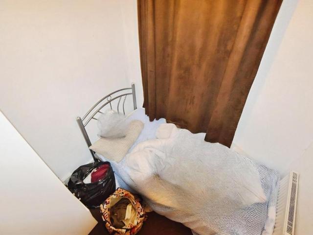 Flat for sale in Canning Town, Greater London