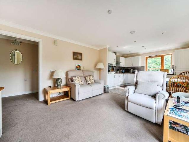 Flat for sale in Black Bourton, Oxfordshire
