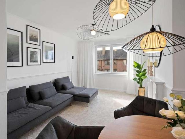 Flat for sale in East Pilton, Scotland