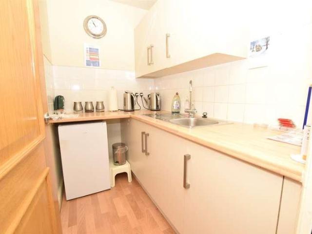 Flat for sale in Gidea Park, Greater London
