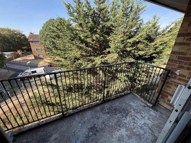 Flat for sale in London Borough of Hillingdon, Greater London