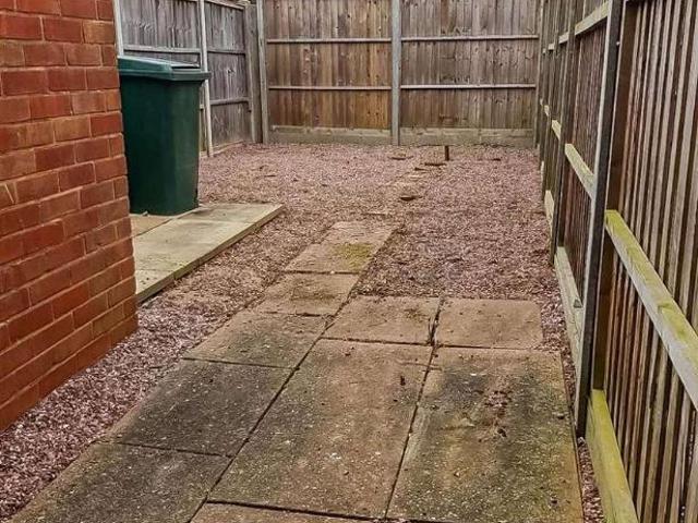 Flat for sale in Stonehouse Estate, Coventry
