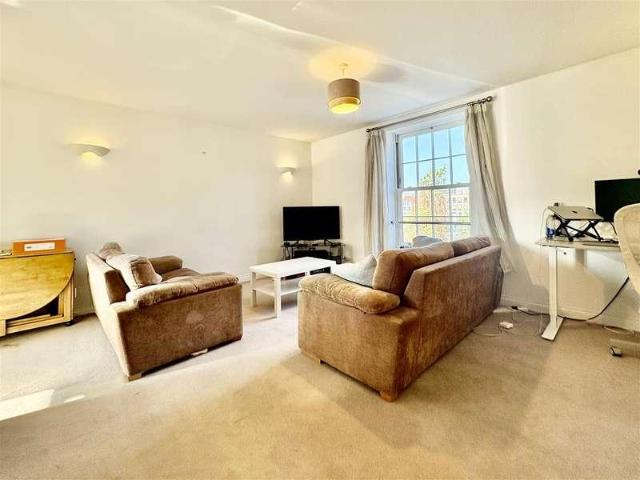 Flat for sale in St Philip's, Feckenham
