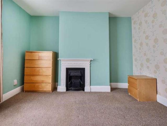 Flat for sale in Feckenham, City Of Bristol