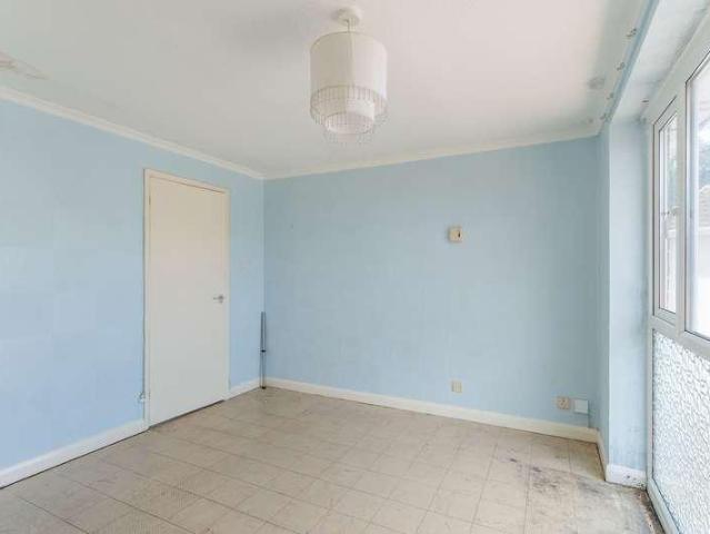 Flat for sale in Ponthir, Wales