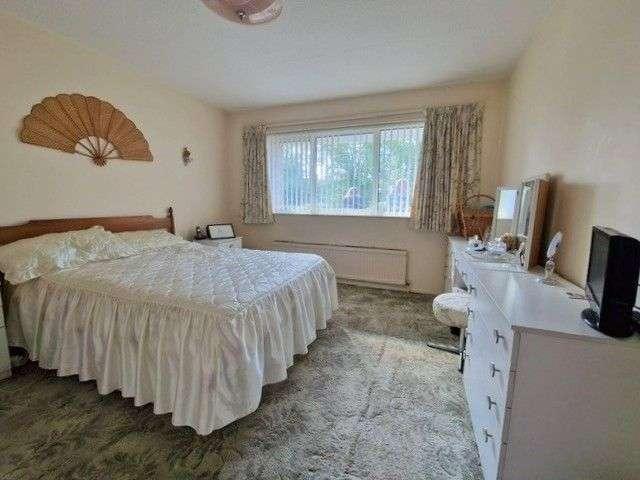 Flat for sale in Budlake, Devon