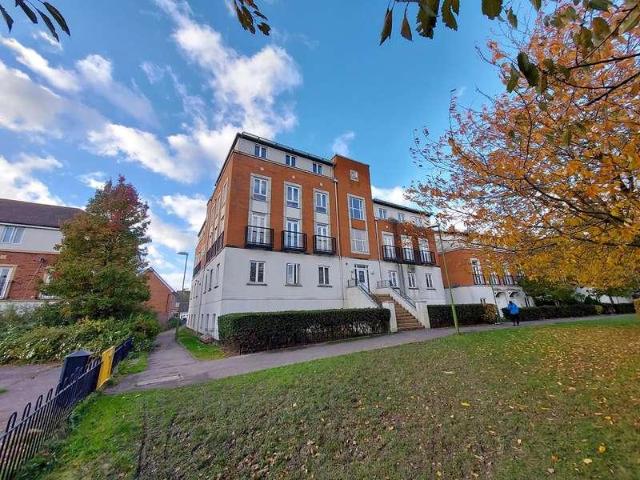 Flat for sale in Hatfield Business Park, Welwyn Hatfield