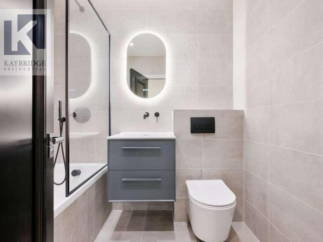 Flat for sale in Carshalton Beeches, Greater London