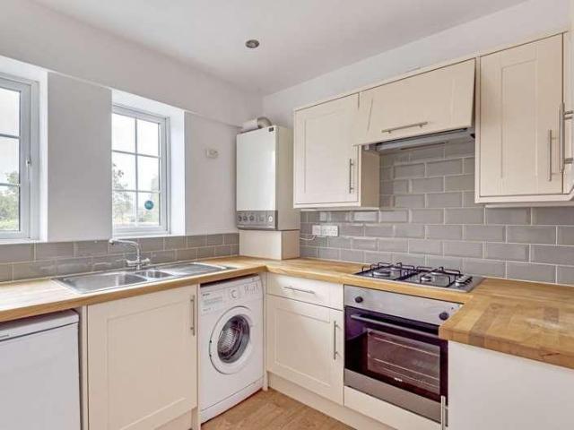 Flat for sale in Caldecott, Dromore
