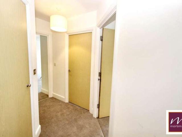 Flat for sale in Southcourt, Aylesbury