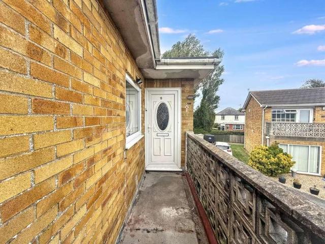 Flat for sale in Chapel St. Leonards, Belleau