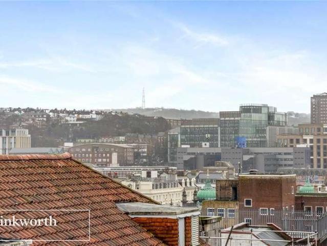 Flat for sale in Round Hill, Brighton & Hove