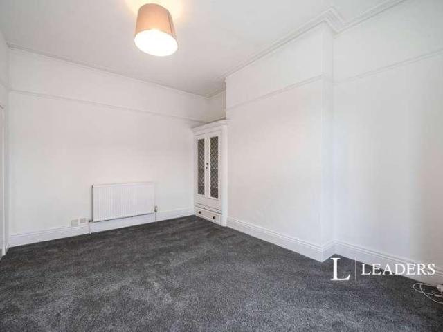 Flat for sale in Southsea, City Of Portsmouth