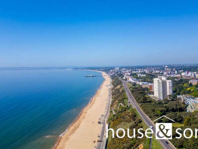 Flat for sale in Lansdowne, Springbourne