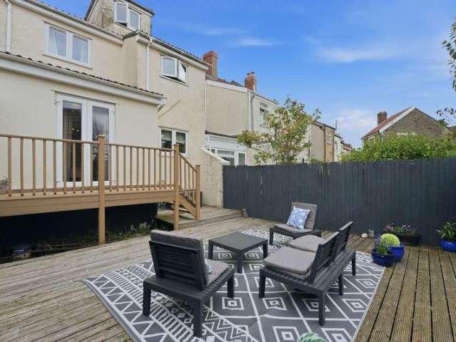 Flat for sale in Feckenham, City Of Bristol