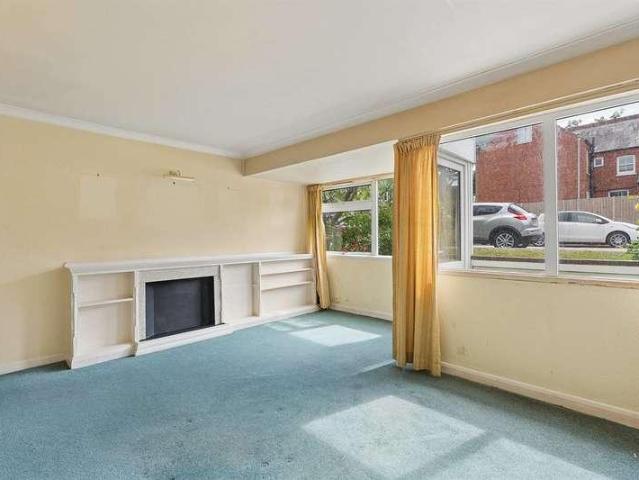 Flat for sale in Thurston Park, The Bridge