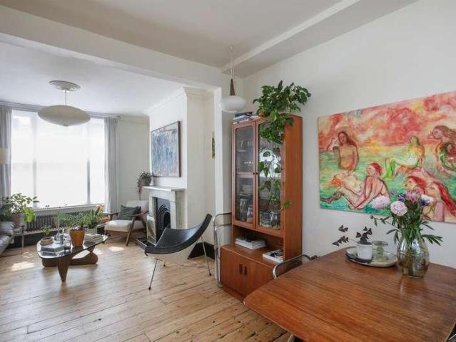 Flat for sale in Loughborough Junction, Greater London