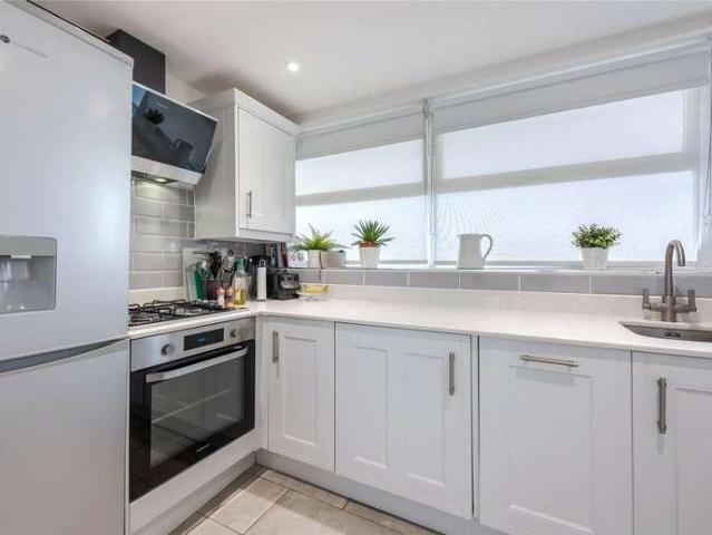 Flat for sale in City of Westminster, Greater London