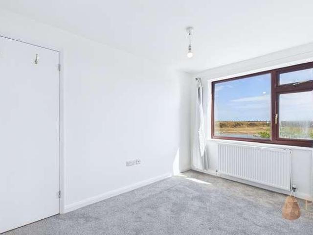 Flat for sale in Fishersgate, West Sussex