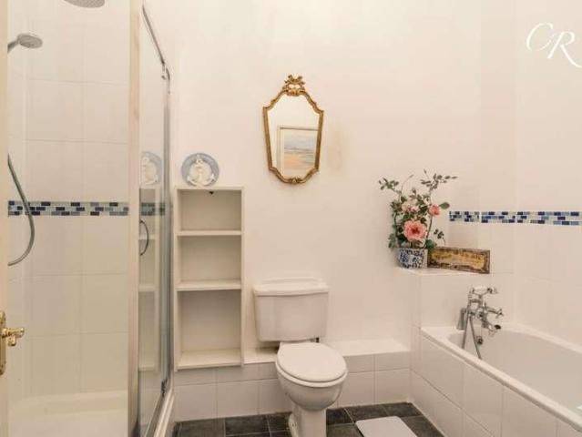 Flat for sale in Prestbury, Golden Valley