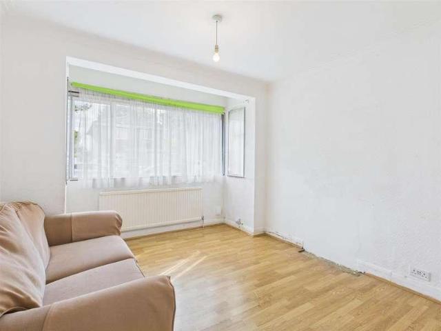 Flat for sale in Greater London